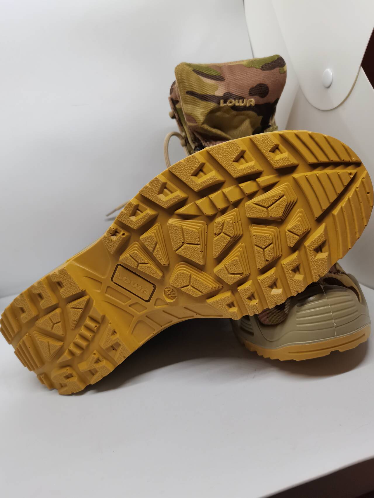 Тактические ботинки LOWA высокие в Мурманске фото 4 Личные вещи Мурманск Тактические ботинки LOWA высокие в Мурманске фото 4 Личные вещи Мурманск