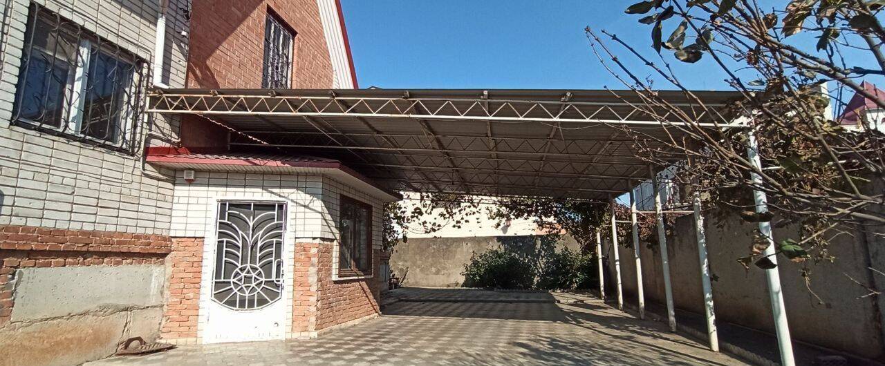 Продам дом пл.332 кв.м., 7 сот., Кропоткин, ул. Дугинец 8 в Кропоткине фото 3 Недвижимость Кропоткин