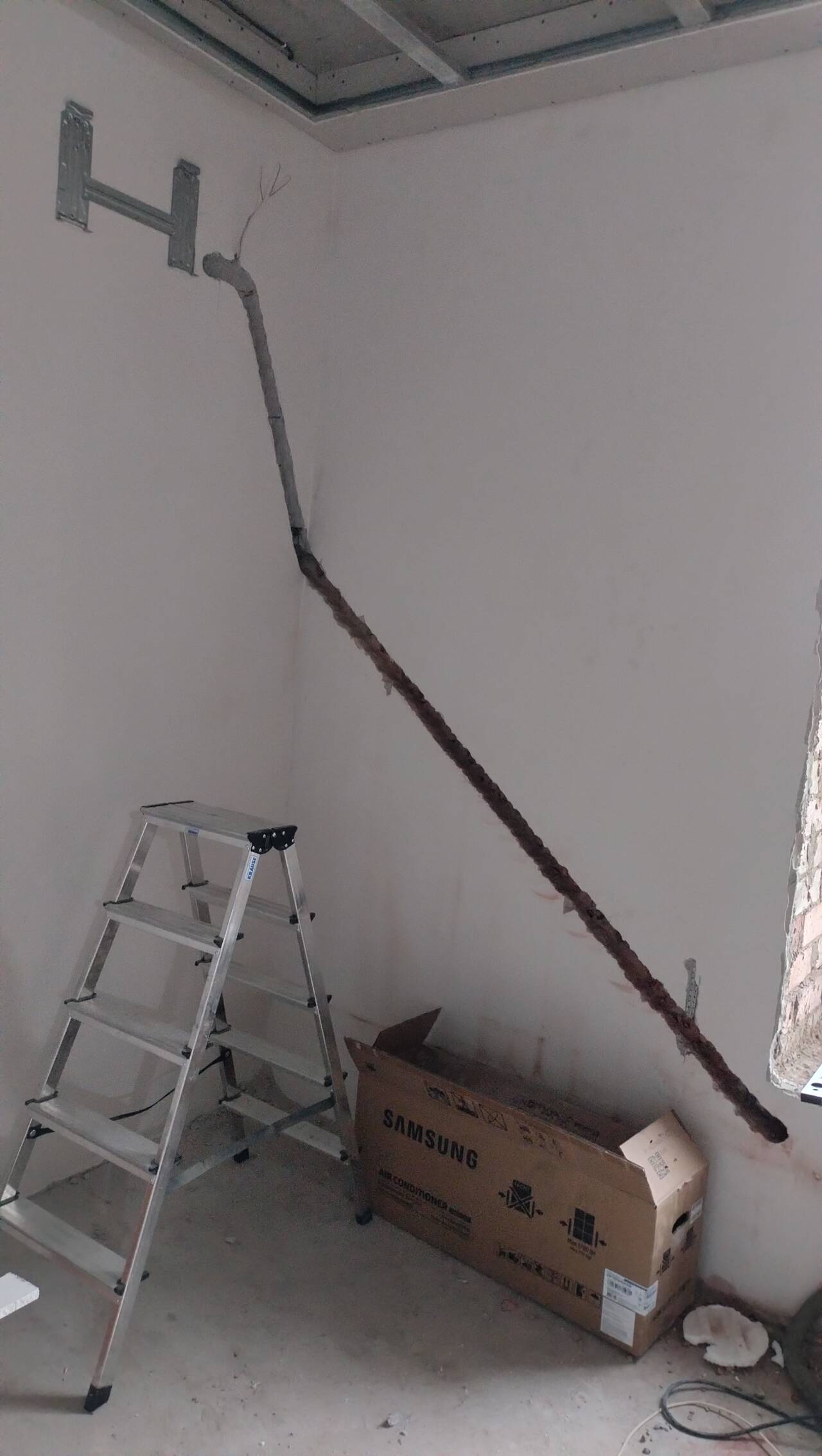 Штробление и алмазное бурение стен, установка кондиционеров. в Новосибирске фото 6 Услуги Новосибирск Штробление и алмазное бурение стен, установка кондиционеров. в Новосибирске фото 6 Услуги Новосибирск