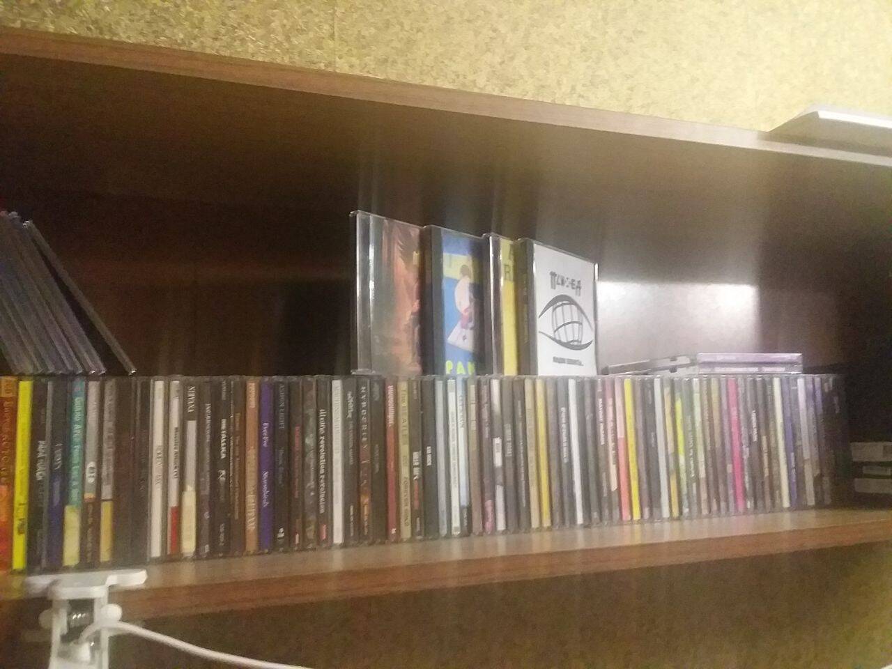 CD диски в большом кол-ве в Санкт-Петербурге фото 2 Бытовая электроника Санкт-Петербург