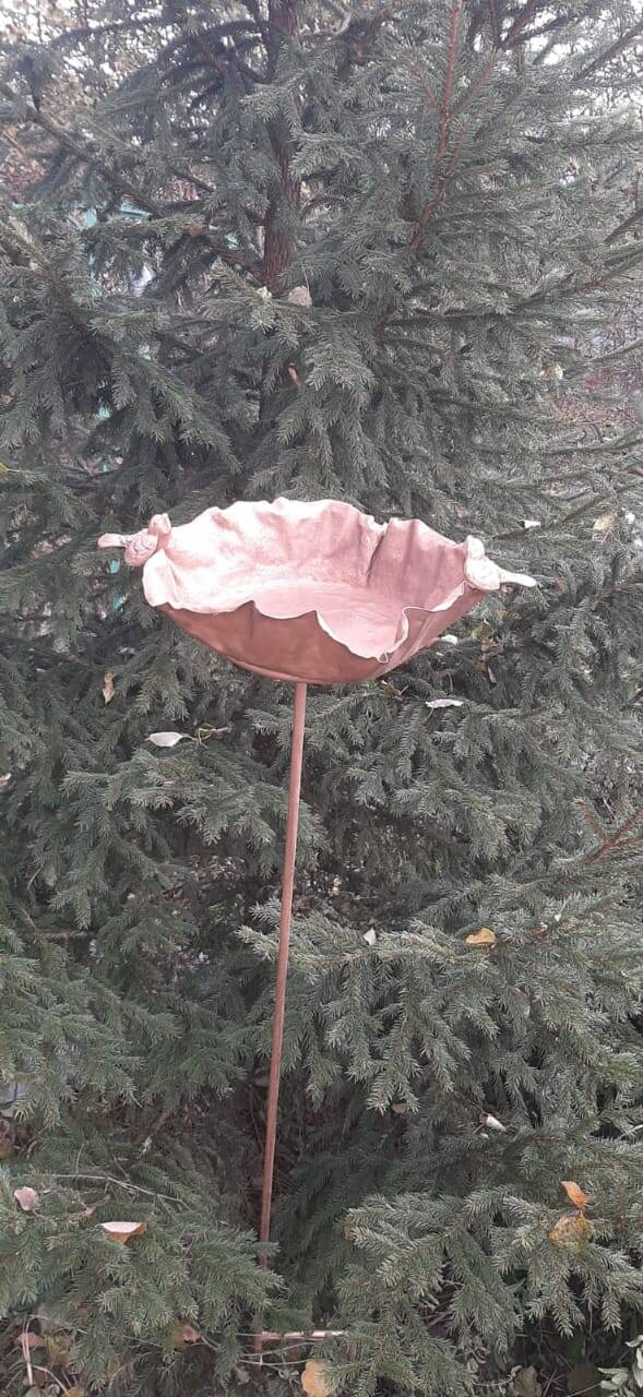 Поилка для птиц   в Москве фото 1 Для дома и дачи Москва