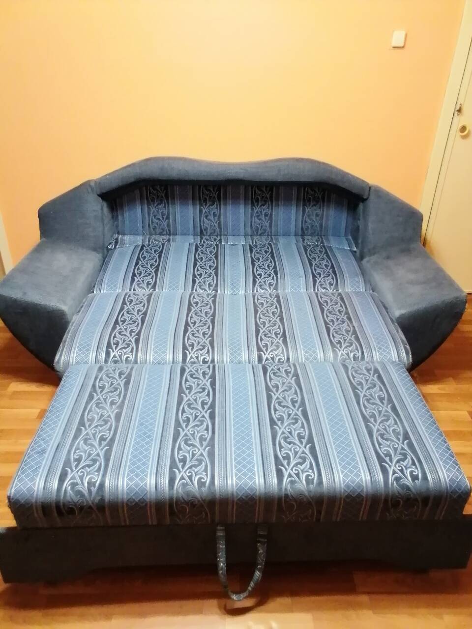 диван выдвижной б.у диван выдвижной б.у