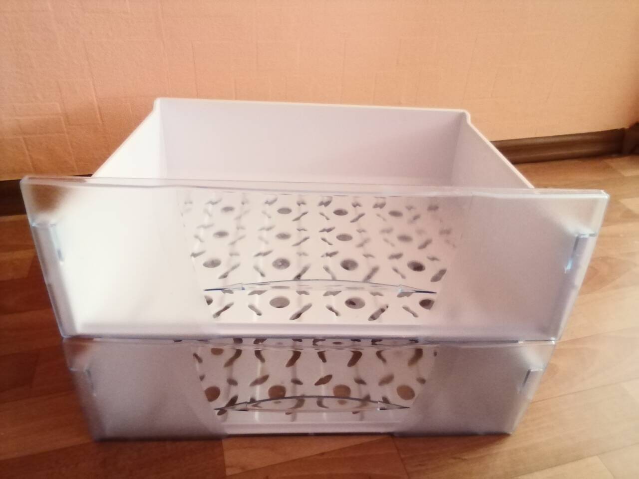 лотки для холодильника б.у лотки для холодильника б.у