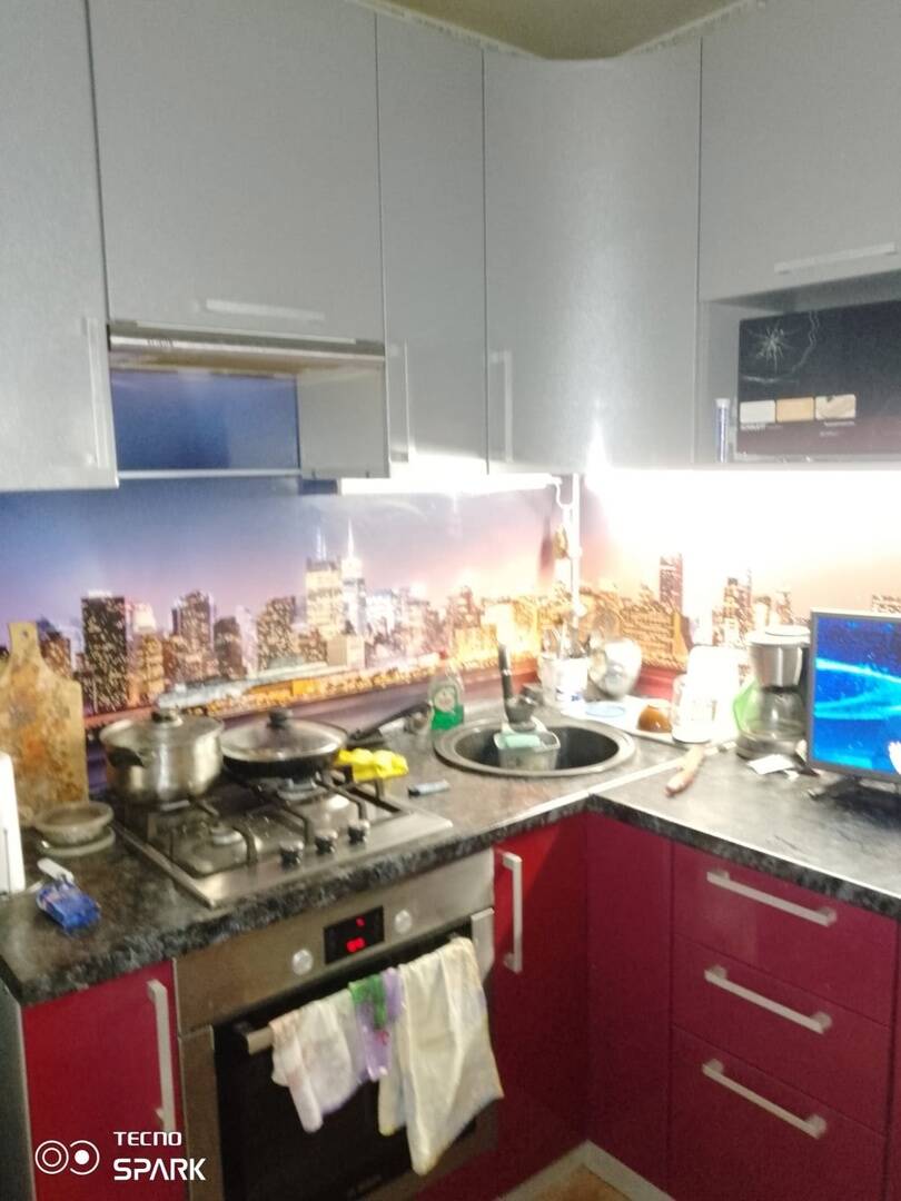 Продам 2 комнатную квартиру