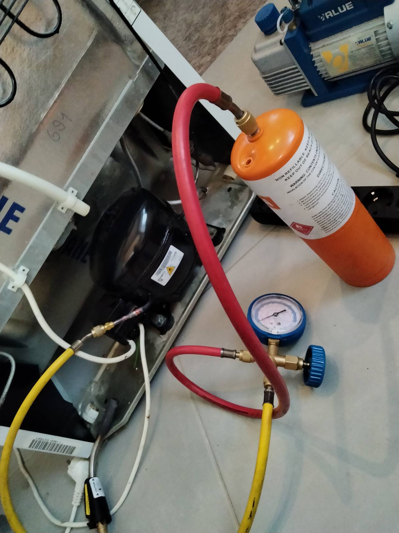 Профессиональный ремонт холодильников в Нижнем Новгороде в Нижнем Новгороде фото 1 Услуги Нижний Новгород