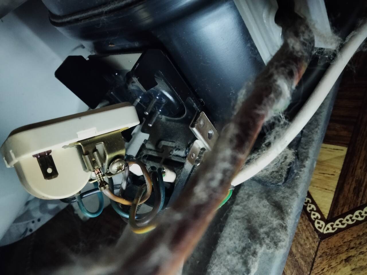 Профессиональный ремонт холодильников в Нижнем Новгороде в Нижнем Новгороде фото 4 Услуги Нижний Новгород