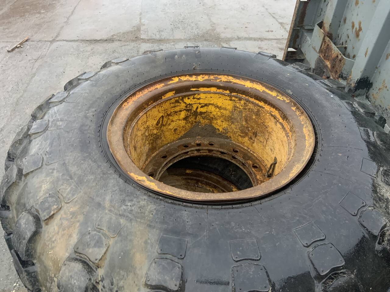 Продам шины 