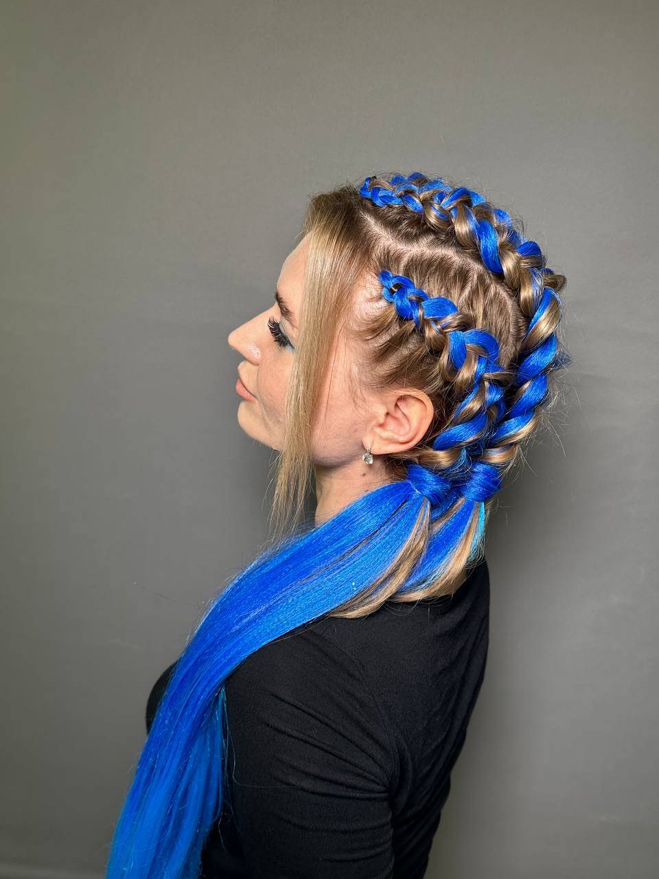 Стилист по прическам, парикмахерские услуги, окрашивание в Хабаровске фото 3 Услуги Хабаровск