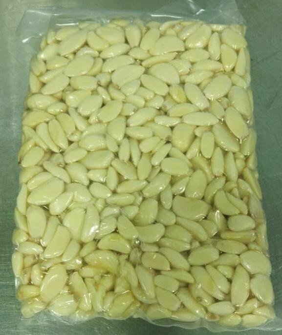 Чеснок очищенный в/у в Москве фото 2 Продукты питания Москва