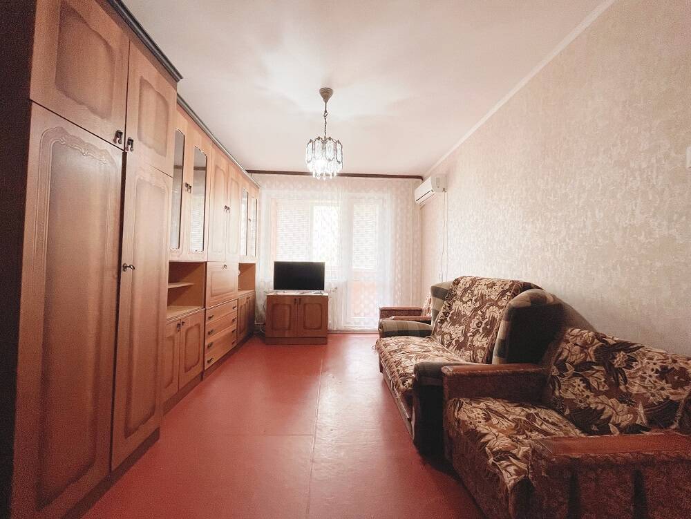 Однокомнатная квартира. Район Ворошилова.