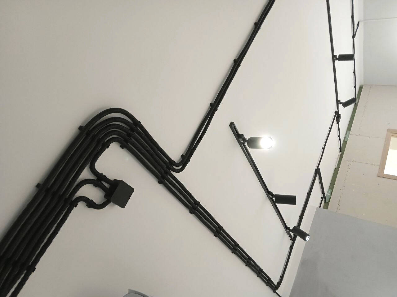 Услуги электрика в Краснодаре фото 2 Услуги Краснодар