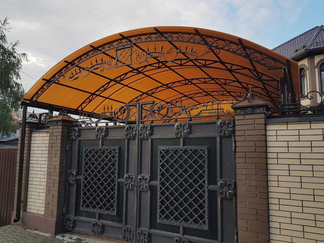Кованые ворота в Новосибирске фото 3 Услуги Новосибирск