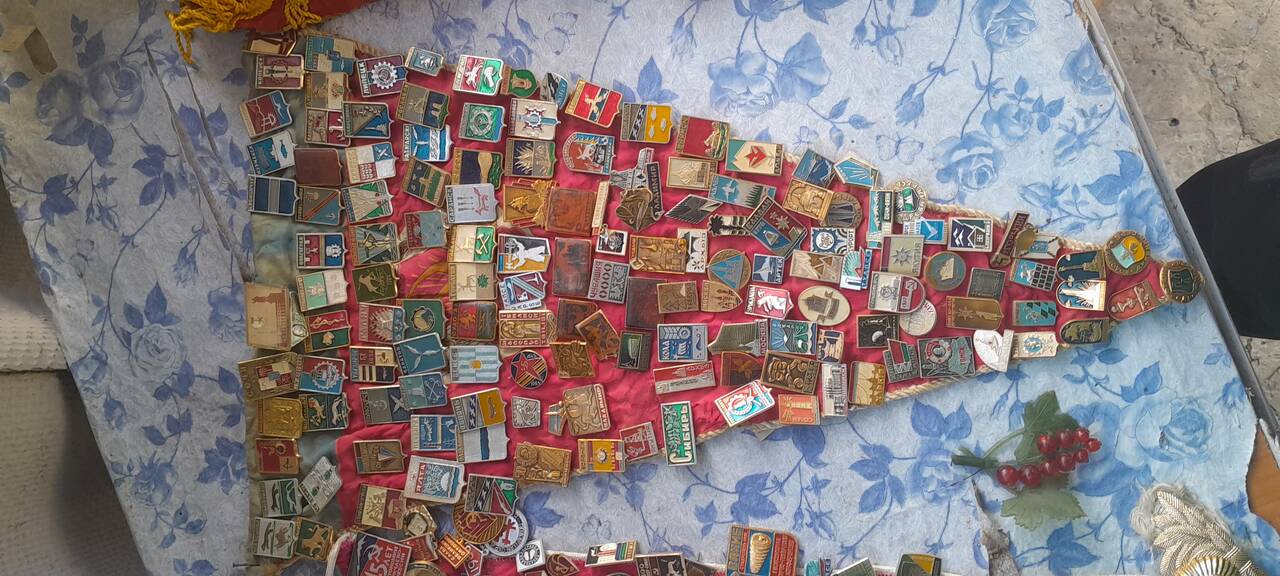 Значки ссср в Пятигорске фото 3 Личные вещи Пятигорск Значки ссср в Пятигорске фото 3 Личные вещи Пятигорск