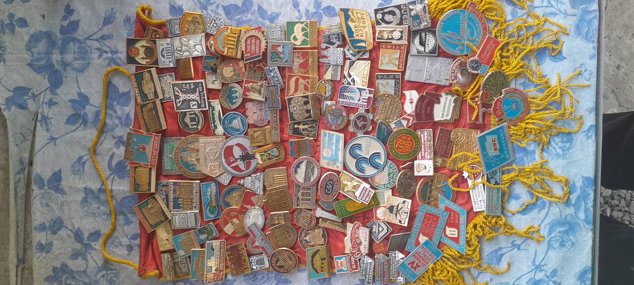 Значки ссср в Пятигорске фото 2 Личные вещи Пятигорск Значки ссср в Пятигорске фото 2 Личные вещи Пятигорск