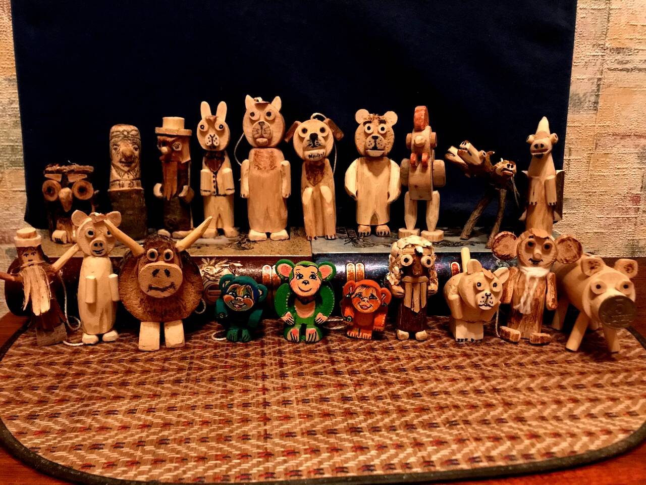 Деревянные ёлочные игрушки. 