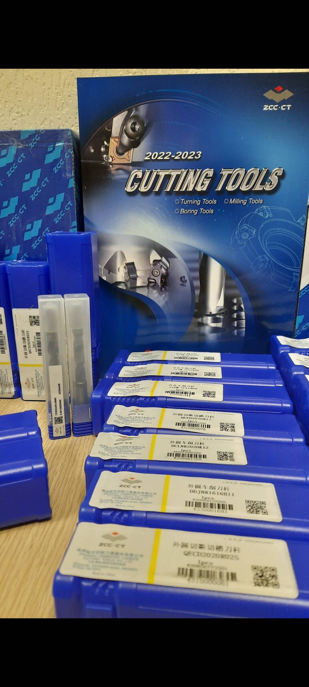 Пластины, Фрезы, державки , метчики, винты, сверла. в Ростове-на-Дону фото 4 Для дома и дачи Ростов-на-Дону