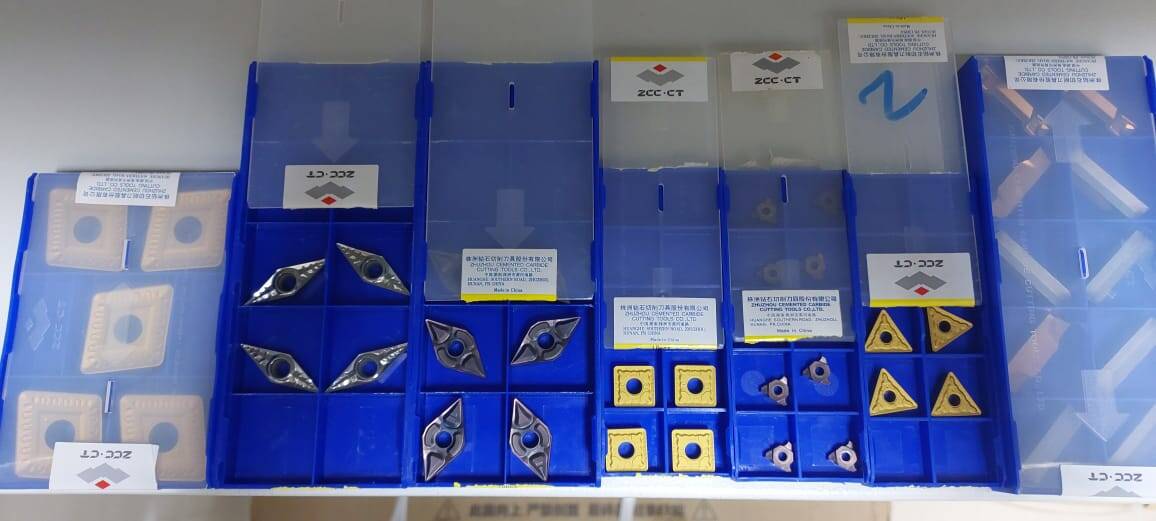 Пластины, Фрезы, державки , метчики, винты, сверла.