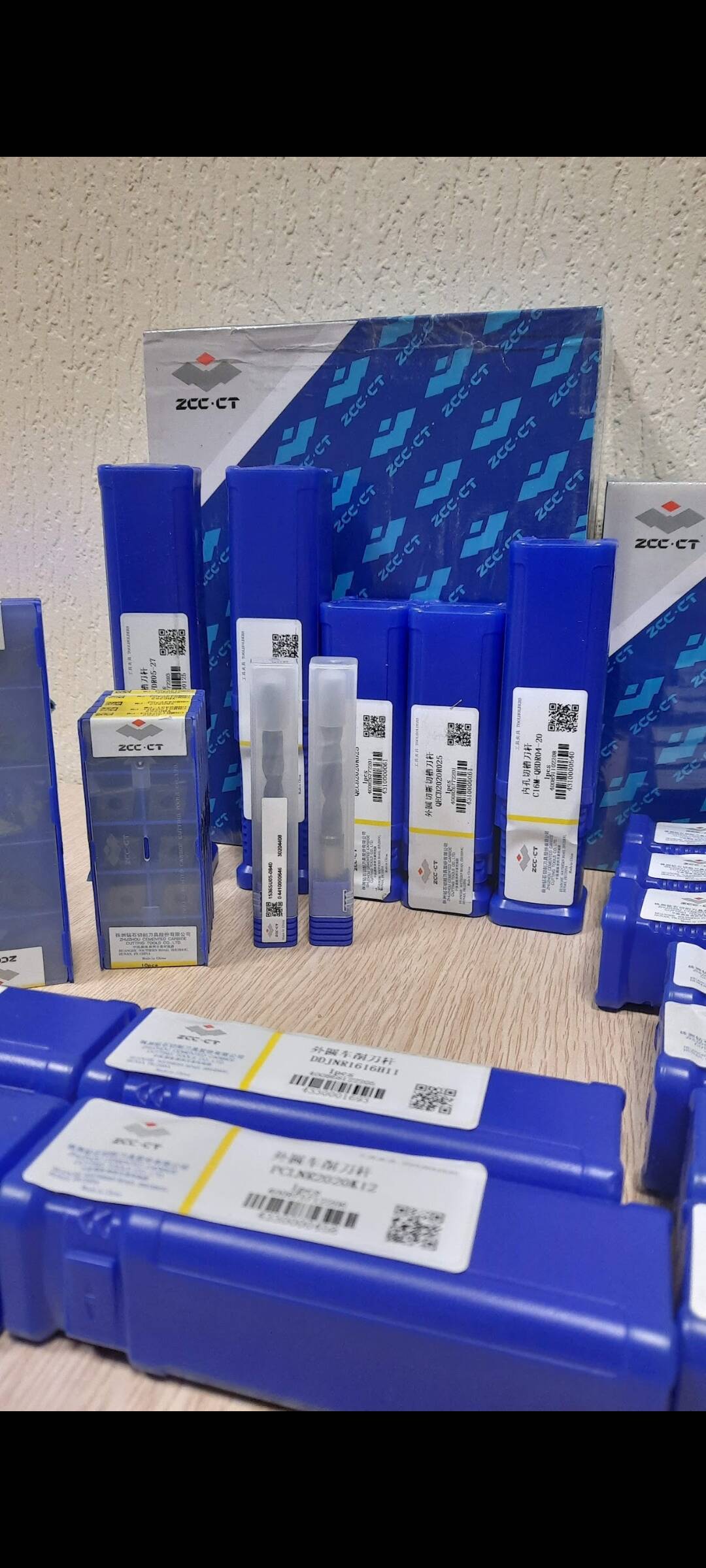 Пластины, Фрезы, державки , метчики, винты, сверла. в Ростове-на-Дону фото 6 Для дома и дачи Ростов-на-Дону