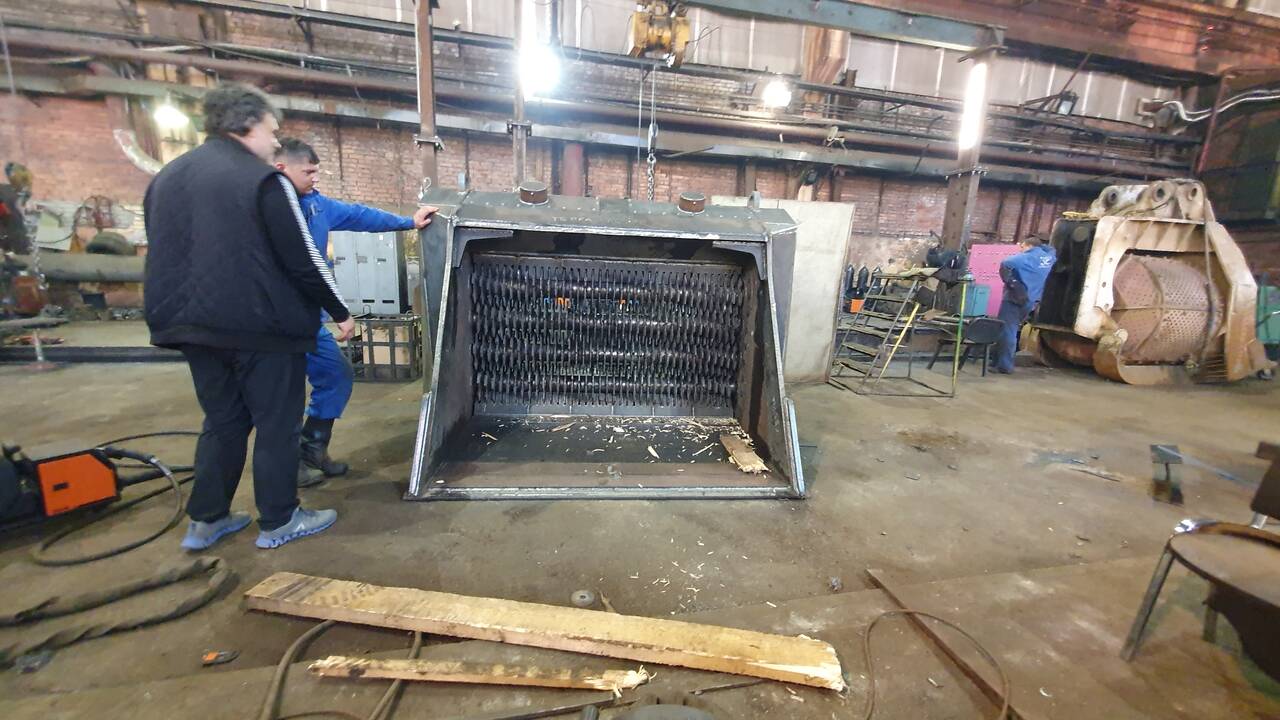 Ковш для просеивания гипса в Раменском фото 2 Транспорт Раменское