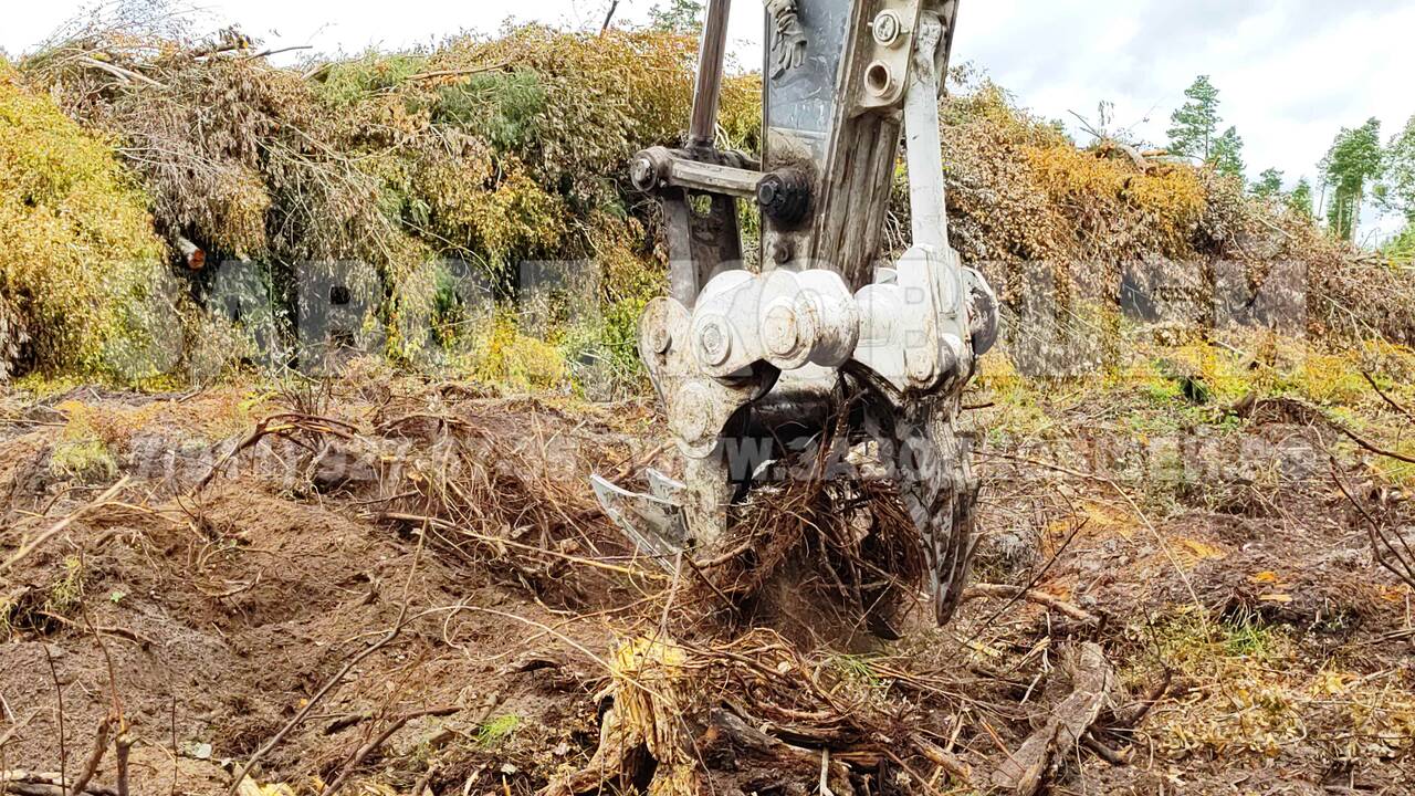 Навесные корчеватели, собиратели кустов, расщепители стволов деревьев