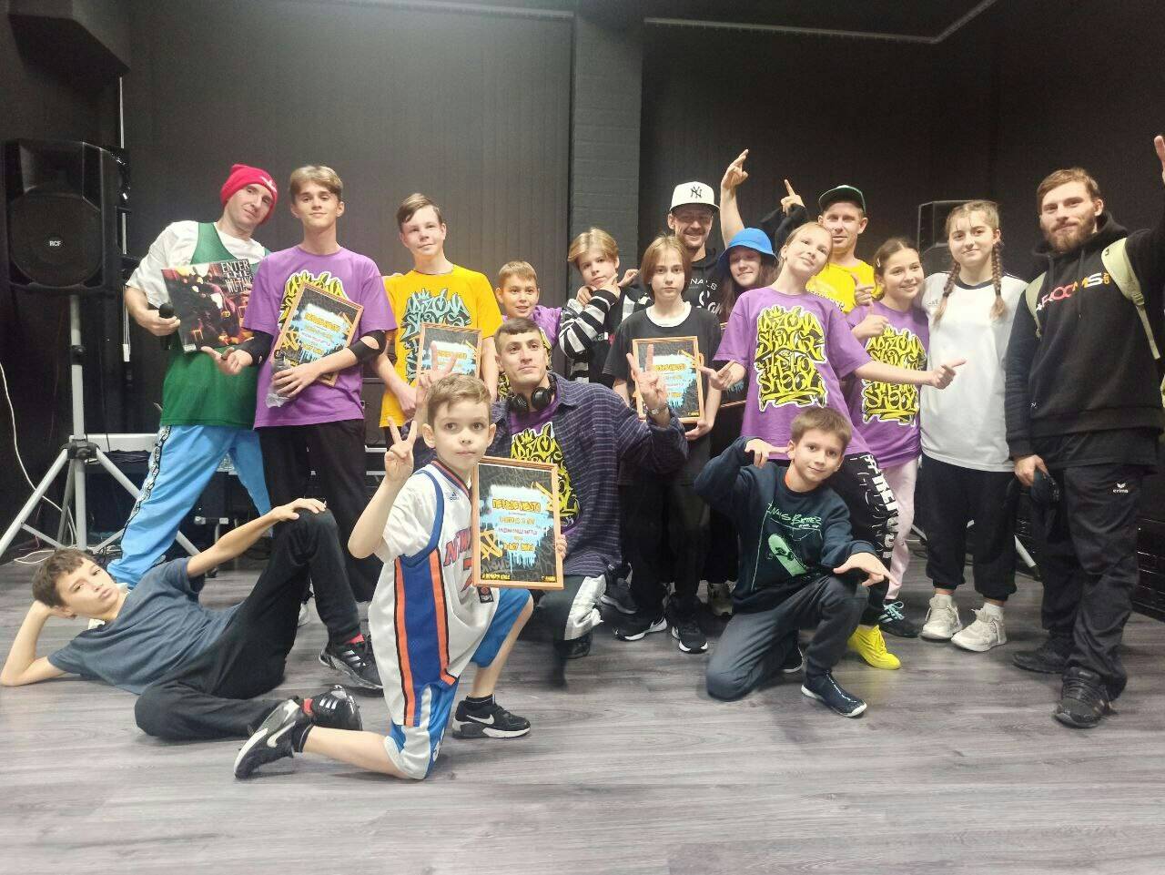 Break-Dance, танцы для мальчика в Новороссийске. Опытный преподаватель с большим опытом работы с детьми в Новороссийске фото 4 Услуги Новороссийск Break-Dance, танцы для мальчика в Новороссийске. Опытный преподаватель с большим опытом работы с детьми в Новороссийске фото 4 Услуги Новороссийск