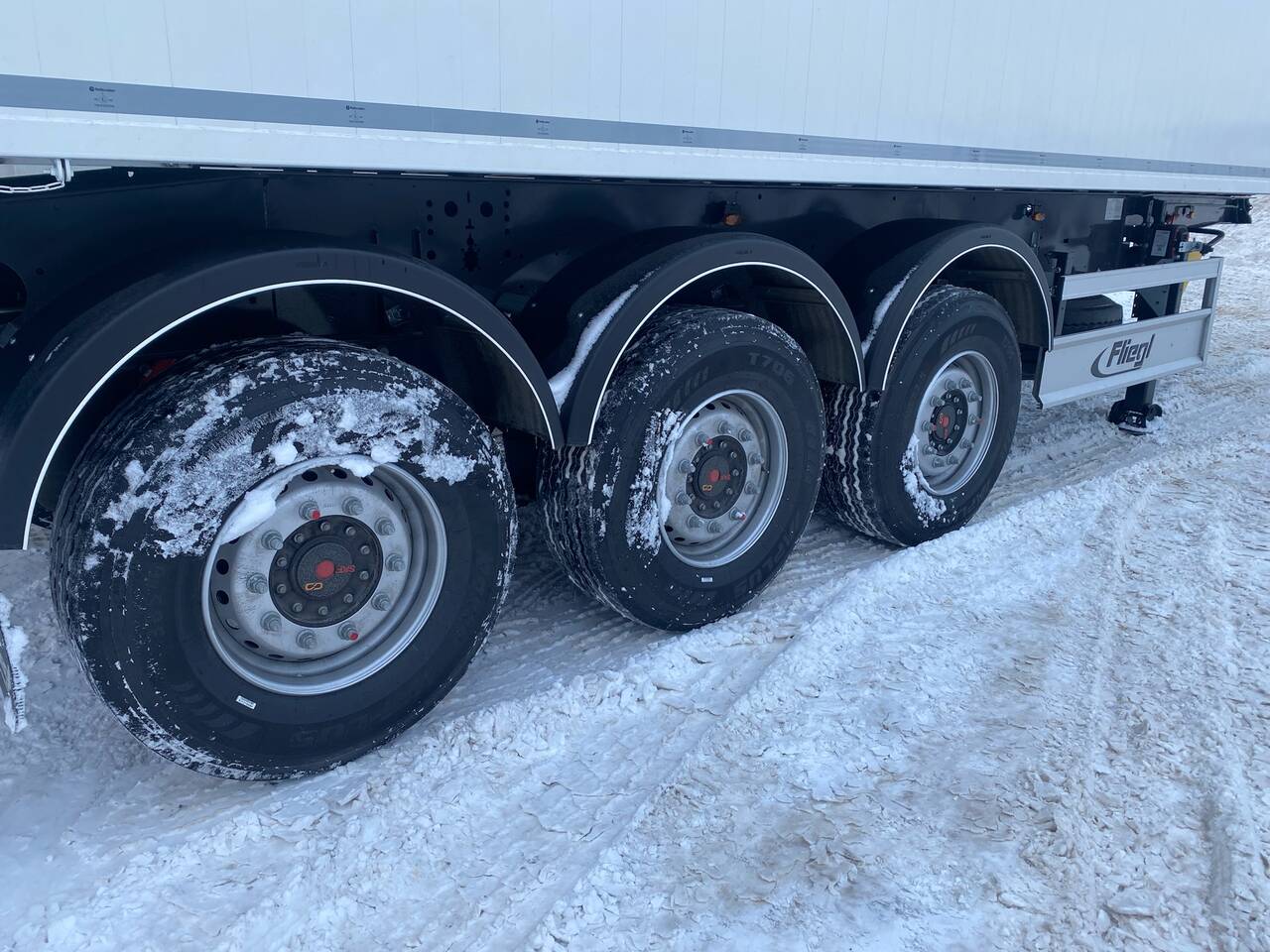 Полуприцеп зерновоз Fliegl в Москве фото 6 Транспорт Москва