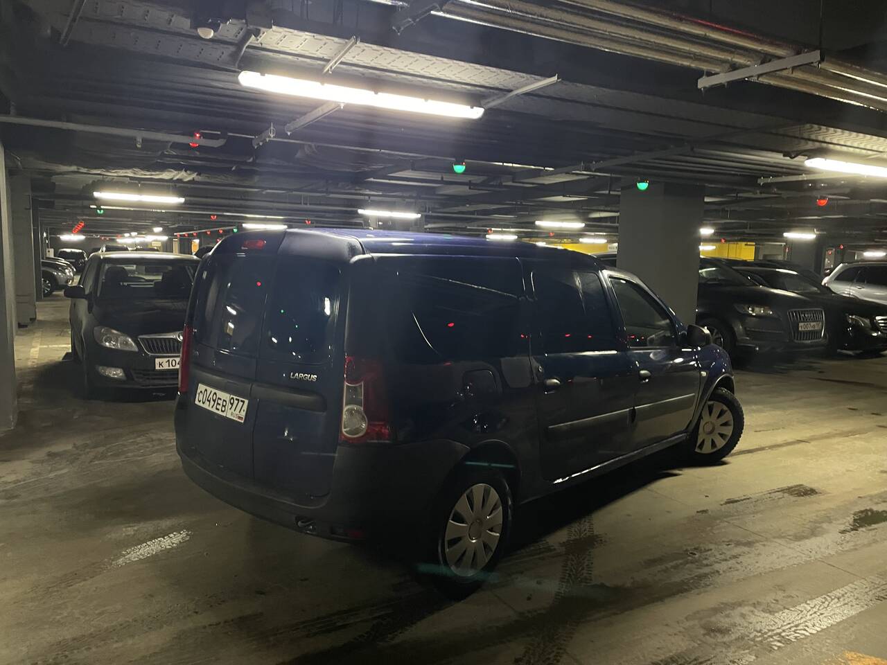 Аренда LADA LARGUS в Москве фото 2 Транспорт Москва