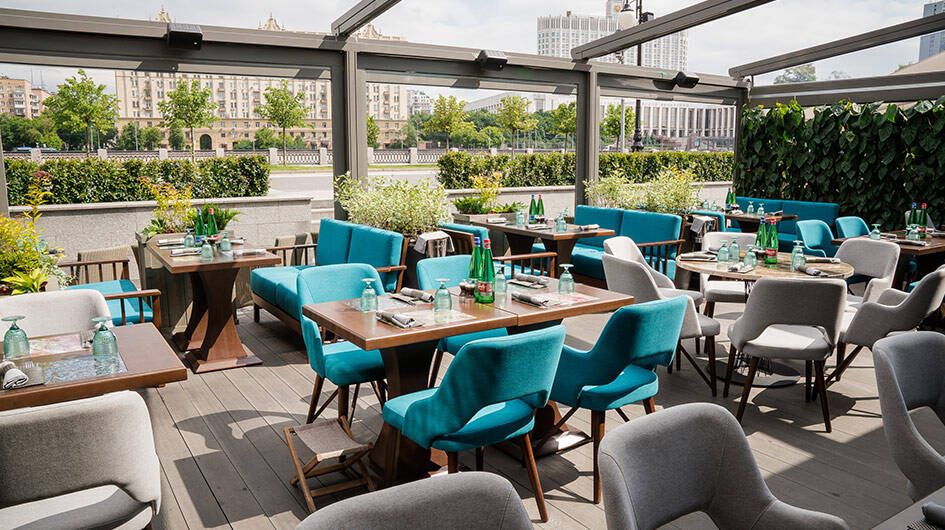 РАБОТА В РЕСТОРАНЕ (ПОВАРА, ГРУЗЧИК,УБОРЩИЦА, КУРЬЕР) в Москве фото 1 Работа Москва