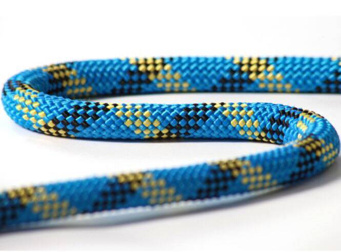 Веревка альпинистская