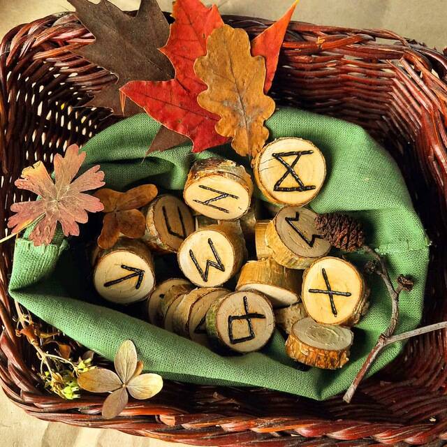 Нумерология. Гадание на рунах в Москве фото 4 Услуги Москва