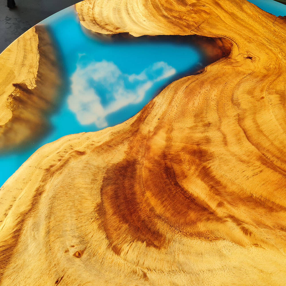 Журнальный стол Журнальный стол 60*60 из массива натурального дерева (слэб) и эпоксидной смолы, 60х60х50 см во Владивостоке фото 2 Для дома и дачи Владивосток