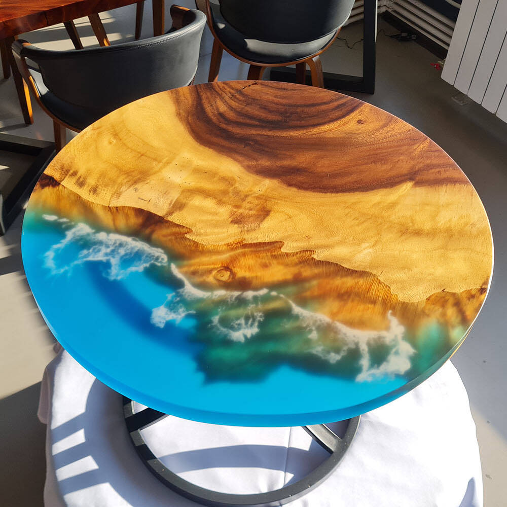 Журнальный стол Журнальный стол 60*60 из массива натурального дерева (слэб) и эпоксидной смолы, 60х60х50 см во Владивостоке фото 4 Для дома и дачи Владивосток