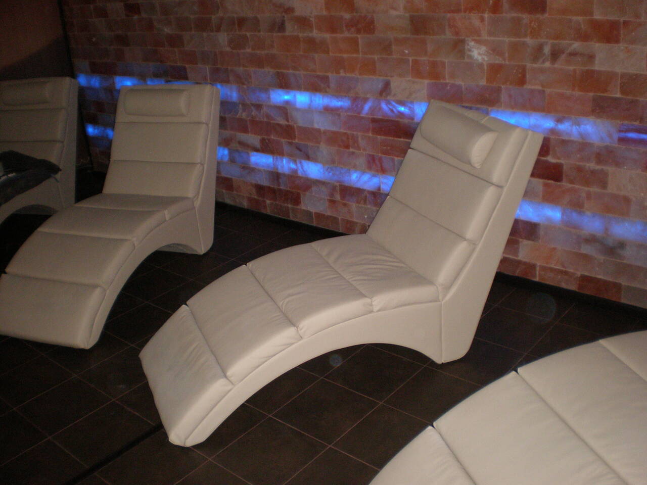 Кресло – лежак из эко кожи.  в Архангельске фото 3 Для дома и дачи Архангельск