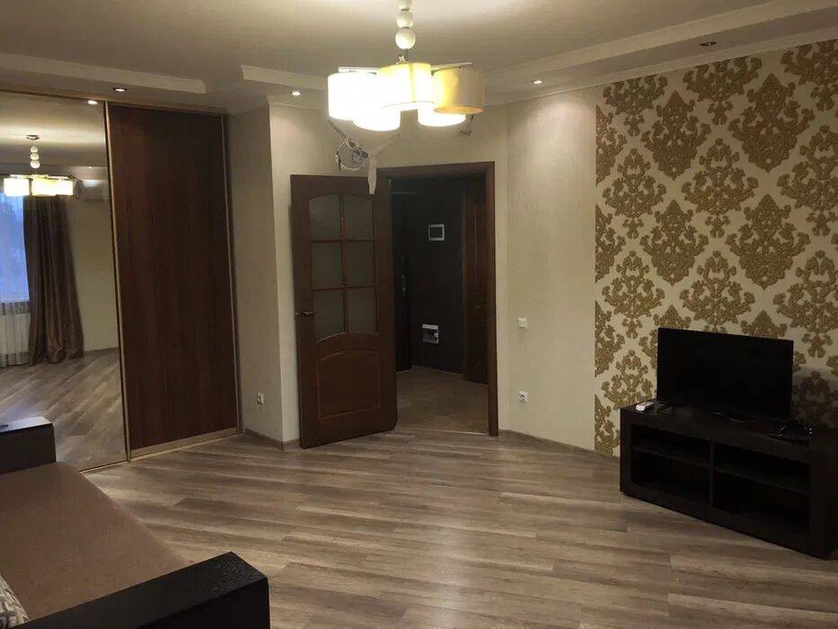 Сдам срочно квартиру