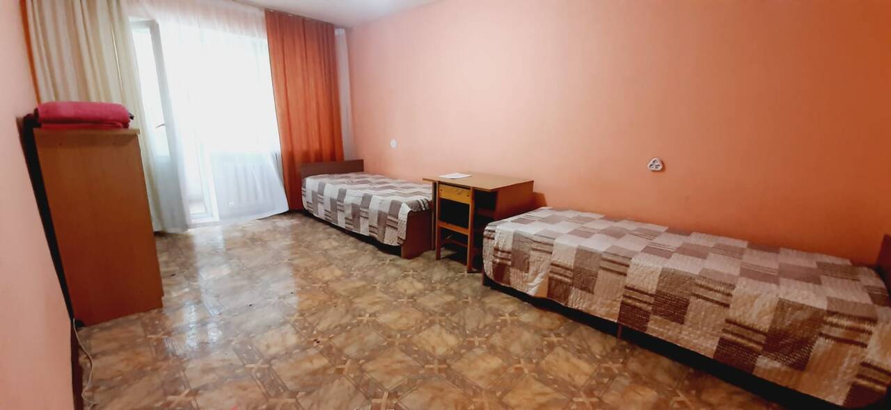 Двухкомнатная посуточно Урай