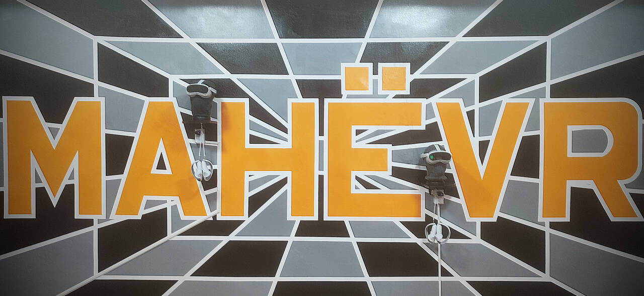  Клуб виртуальной реальности МанёVR