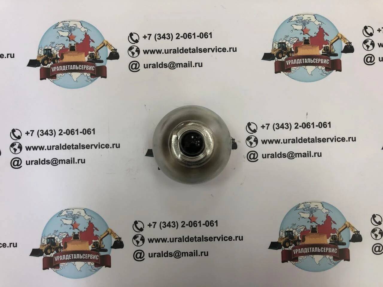 "Гидроаккумулятор 22U-60-21330 Komatsu " в Екатеринбурге фото 2 Транспорт Екатеринбург "Гидроаккумулятор 22U-60-21330 Komatsu " в Екатеринбурге фото 2 Транспорт Екатеринбург