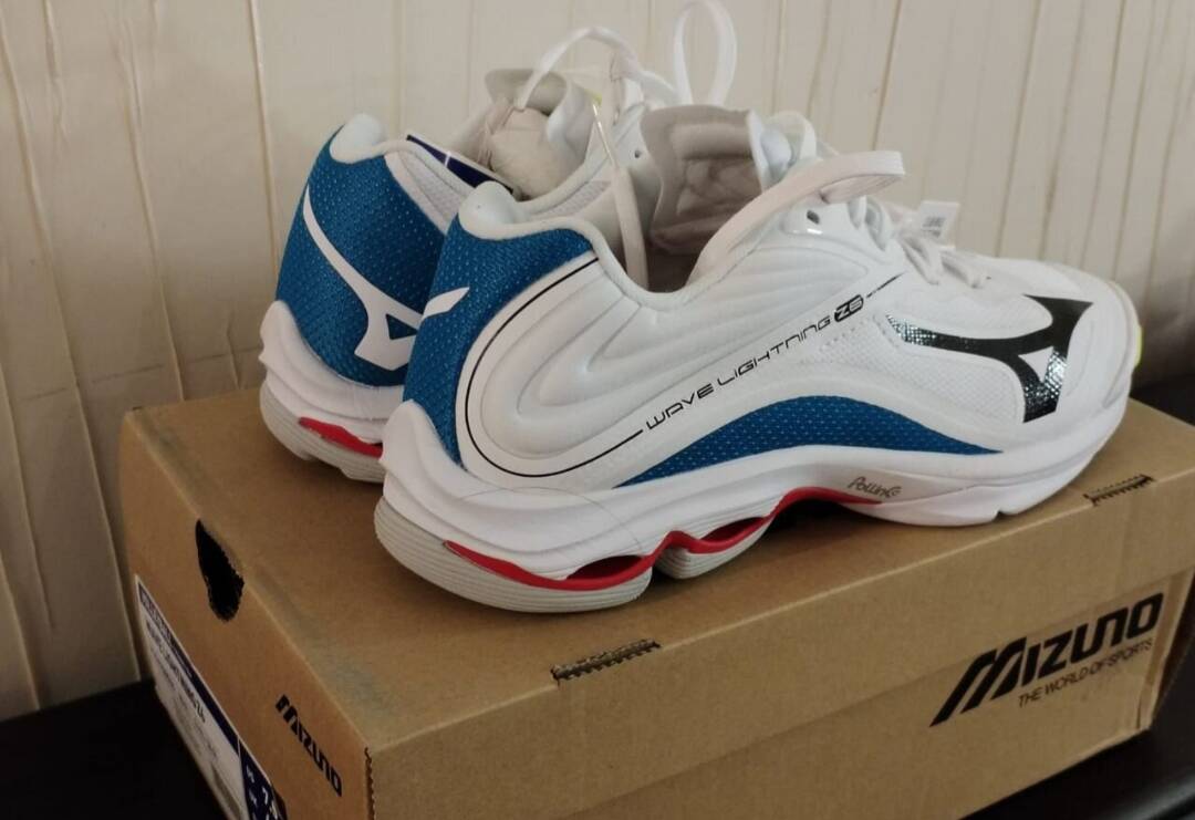 Кроссовки Mizuno в Перми фото 7 Личные вещи Пермь