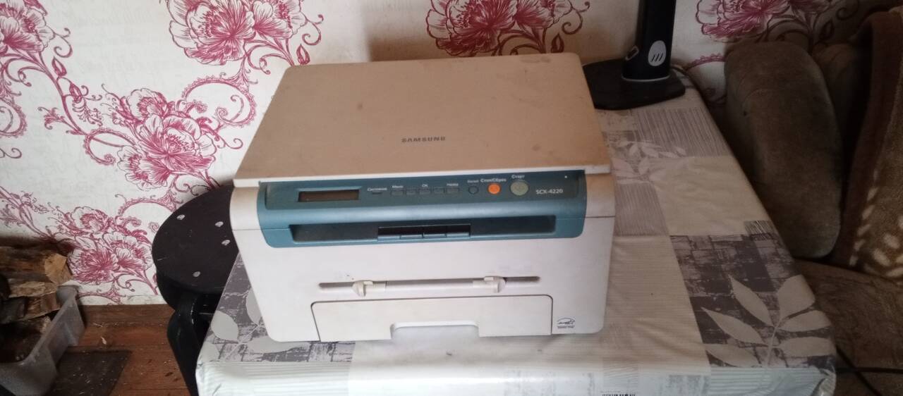 Продам принтер Samsung SCX-4220
