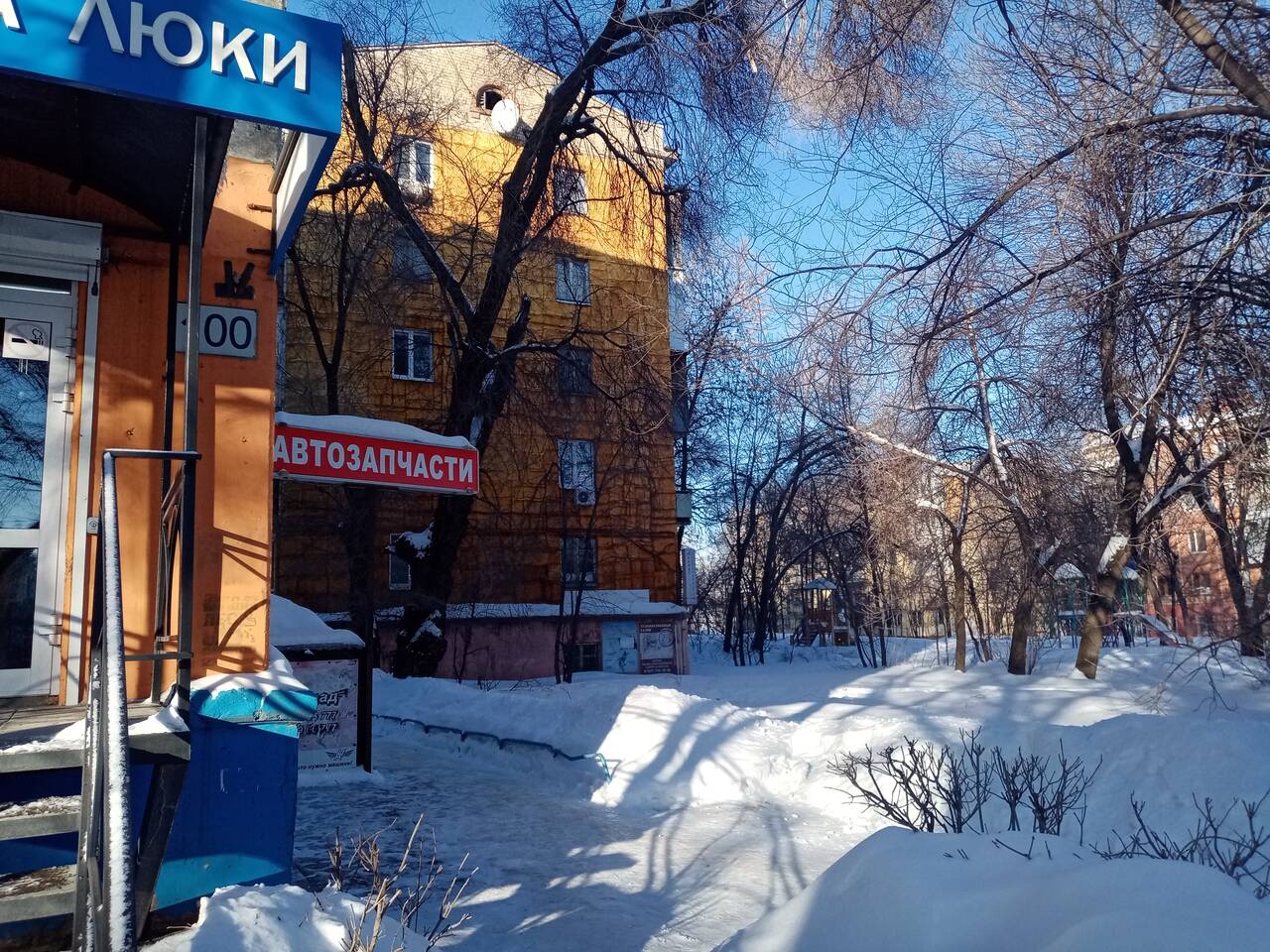 Помещение под услуги, студию и прочее в цоколе, ул.Михаила Сорокина,15