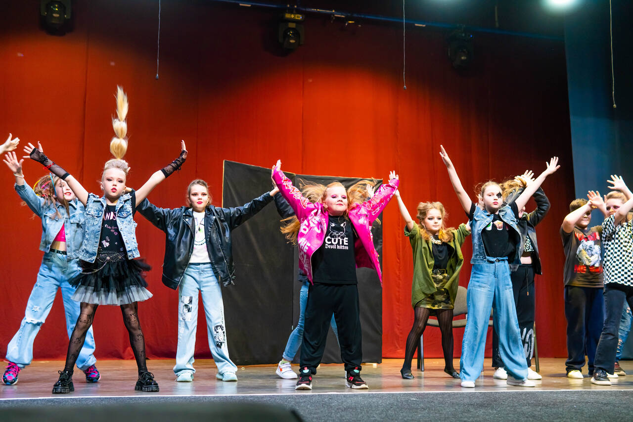 Актерское мастерство для детей 4-16 лет! Театр-студия Ника приглашает! в Москве фото 3 Услуги Москва