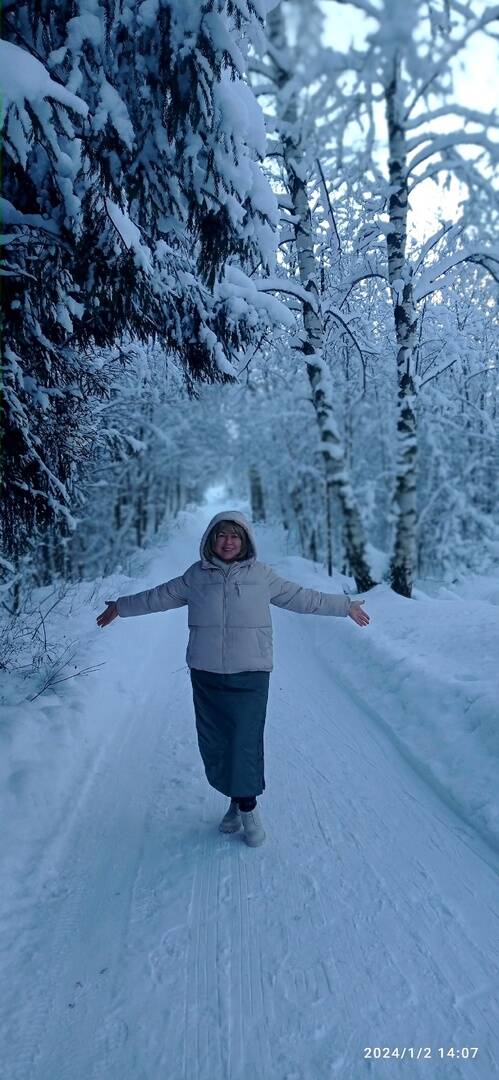Массажистка м."Парнас"
