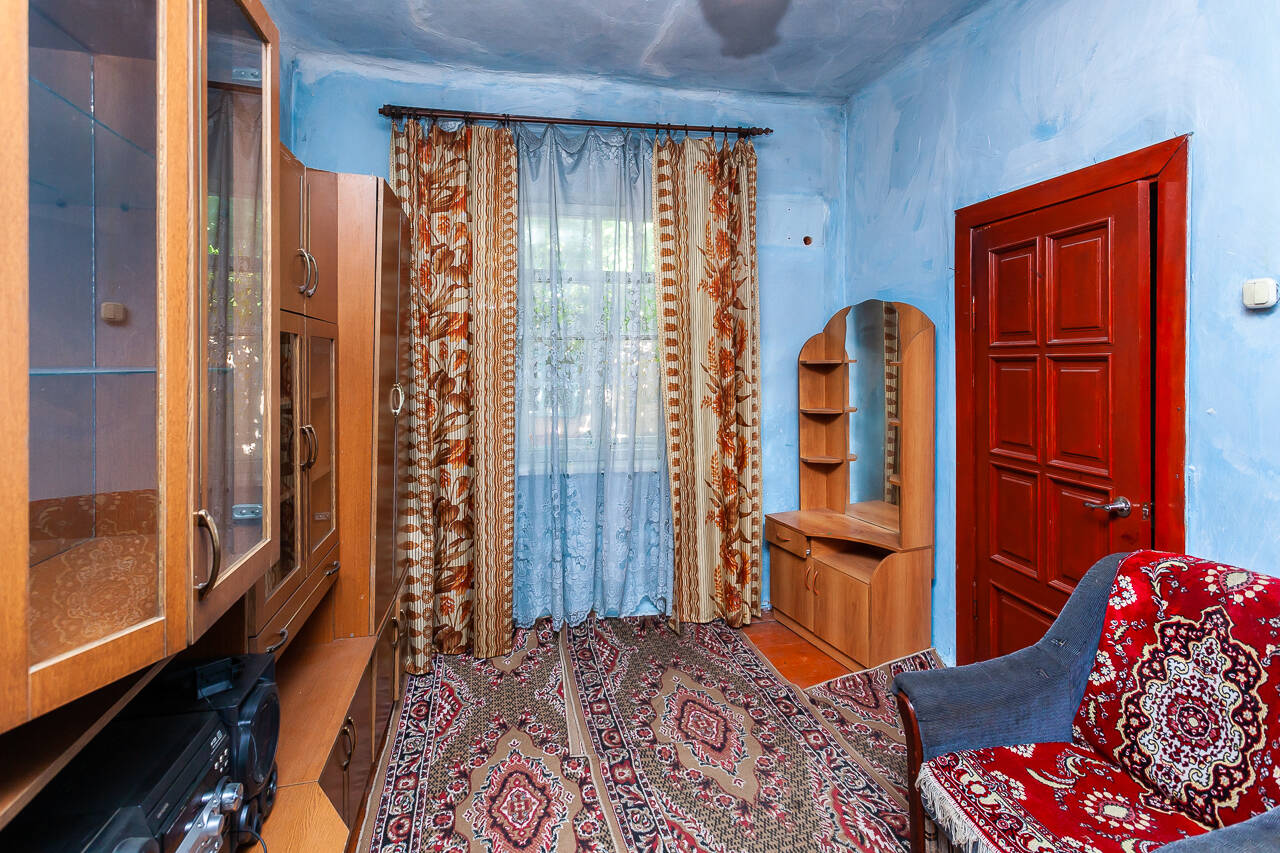 Продам частицу 