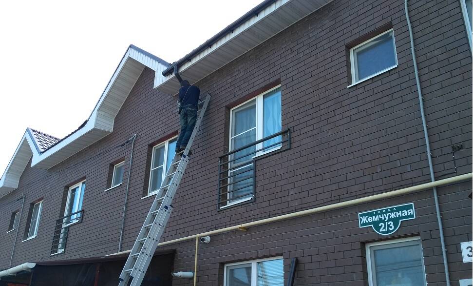 Монтаж водосточной системы под ключ. Договор. Гарантия. Низкие цены.  в Нижнем Новгороде фото 2 Услуги Нижний Новгород