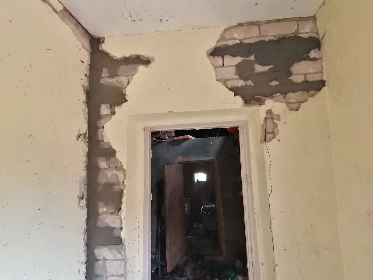 Ремонт трещин в стенах, ремонт кладки. Гарантия на работы 3 года.  в Нижнем Новгороде фото 2 Услуги Нижний Новгород