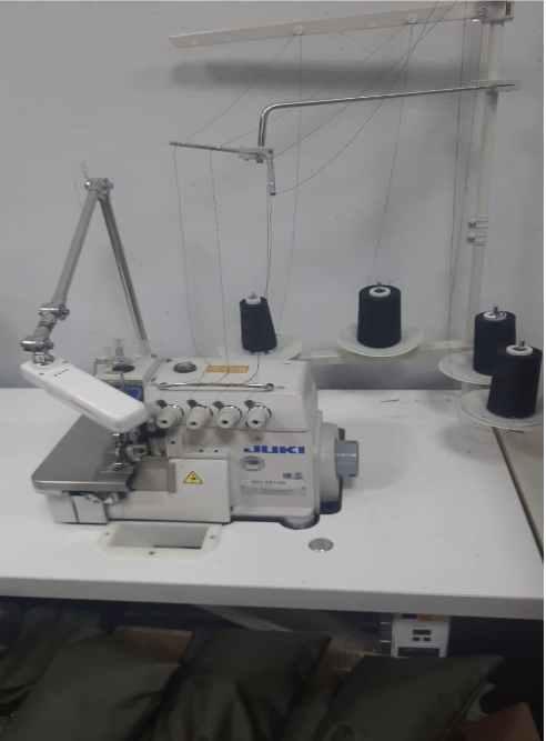 Швейная машина JUKI MO-6814S-BE6-34H/G3 (комплект: голова+стол+сервопривод)