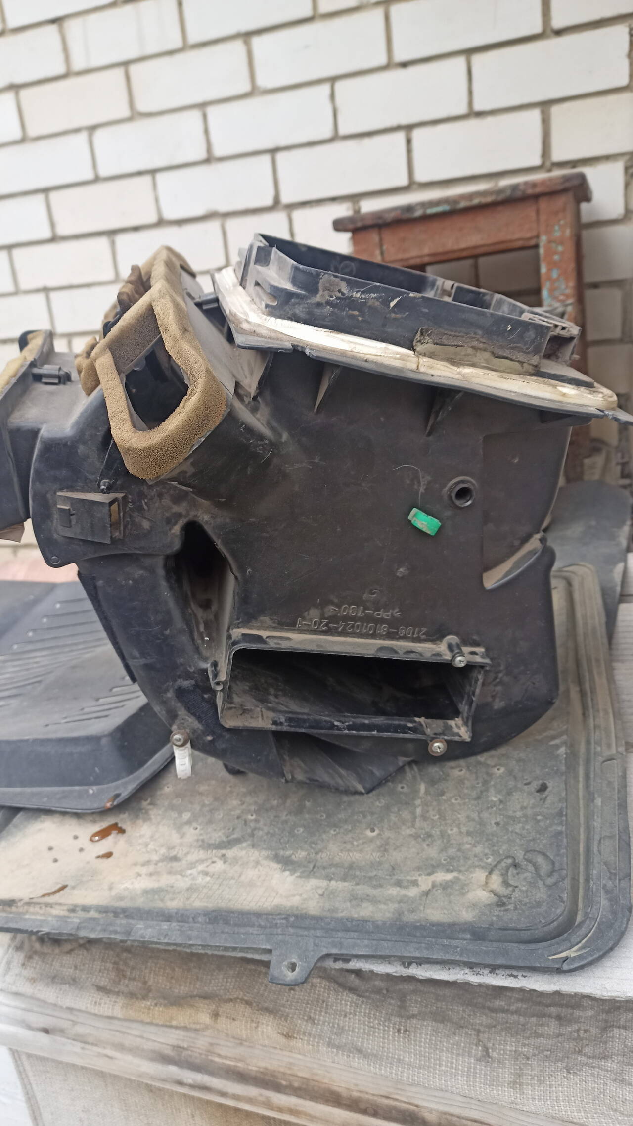 Корпус печки ваз 2109