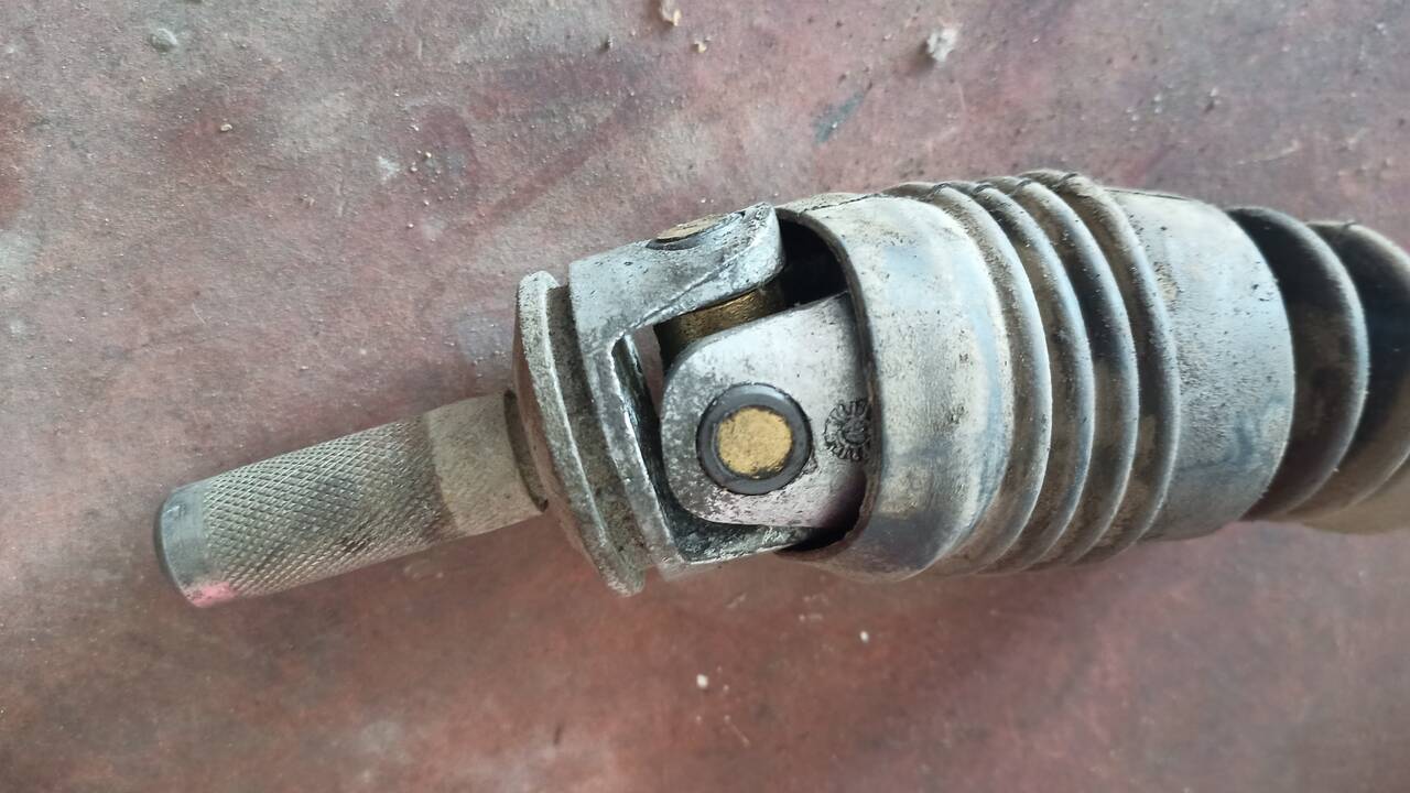 Карданчик кулисы Калина