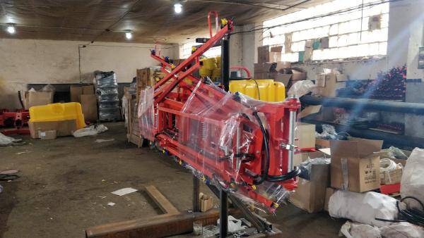 Опрыскиватель навесной штанговый 300 - 1000 литров в Краснодаре фото 3 Транспорт Краснодар