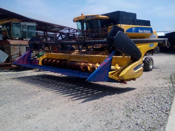 Приспособление для уборки подсолнечника на комбайн НЬЮ ХОЛЛАНД Приспособление для уборки подсолнечника на комбайн НЬЮ ХОЛЛАНД